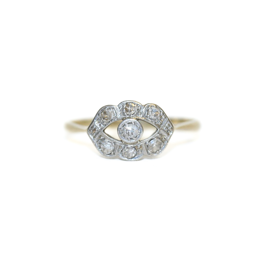 18ct gold Art Deco diamond lozenge 'eye' shaped ring